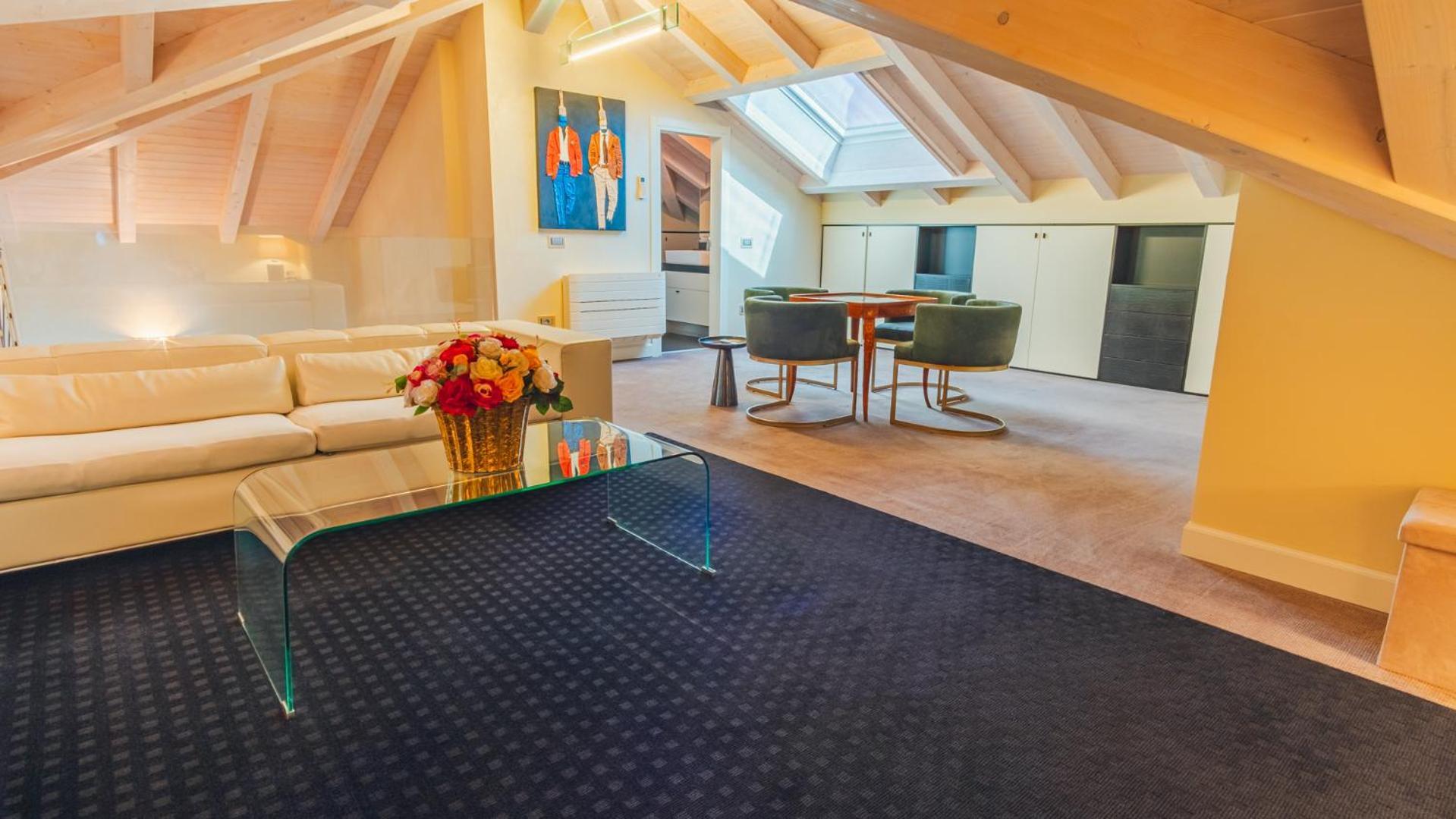 Villa Angela - Italian Homing Desenzano del Garda Eksteriør billede